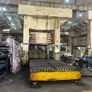 售：迪斯500吨框架液压机  3台台面：3600X2000工作台.